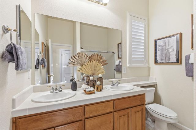 3325 Brolio Ct, Rancho Cordova, CA 95670