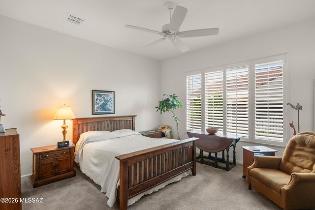 2555 E Josephine View Drive, Green Valley, AZ 85614