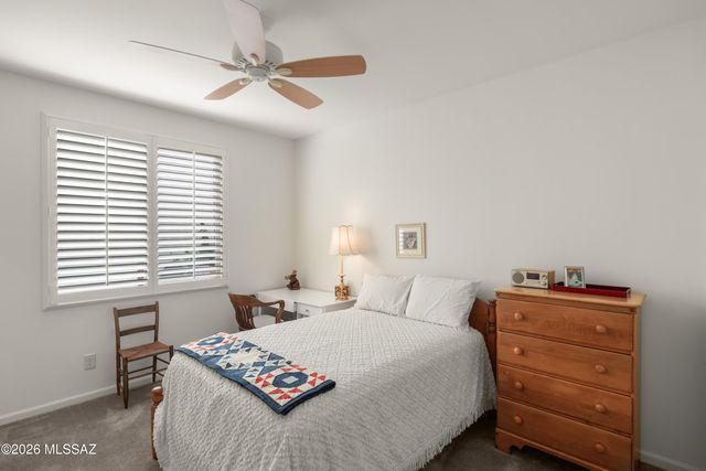 2555 E Josephine View Drive, Green Valley, AZ 85614