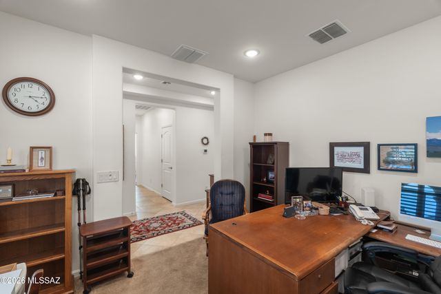 2555 E Josephine View Drive, Green Valley, AZ 85614