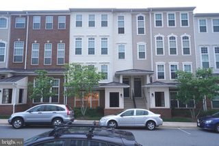 14253-A WOVEN WILLOW LN #95, Centreville, VA 20121