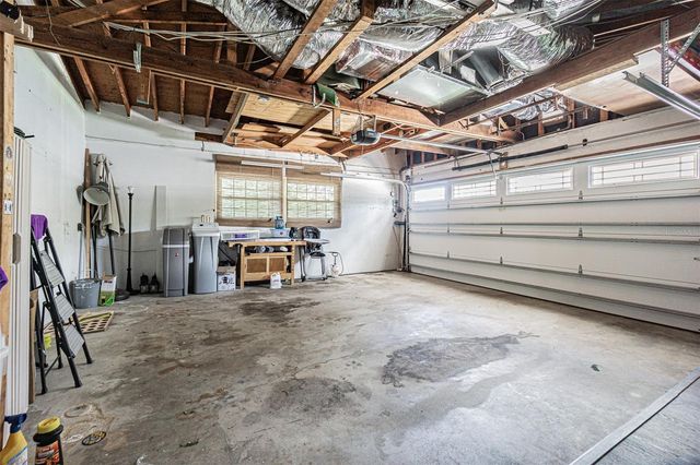 863 BAY BREEZE TERRACE, Largo, FL 33770