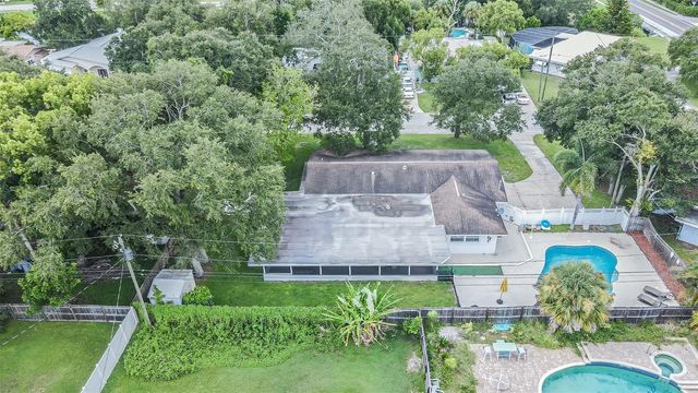 863 BAY BREEZE TERRACE, Largo, FL 33770