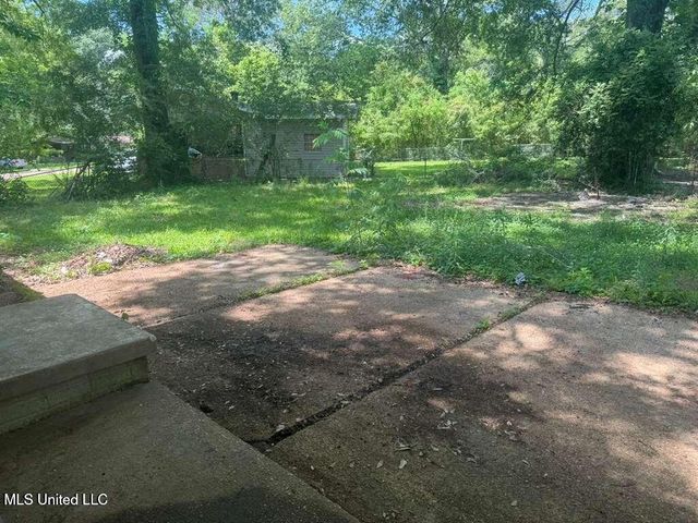 2677 Shannon Street, Jackson, MS 39212