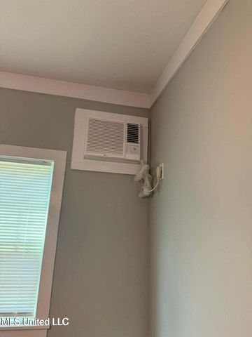 2677 Shannon Street, Jackson, MS 39212