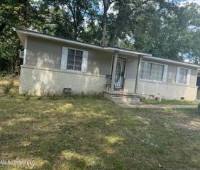 2677 Shannon Street, Jackson, MS 39212