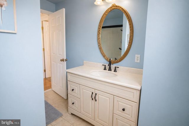 100 GRANT ST, Riverside, NJ 08075