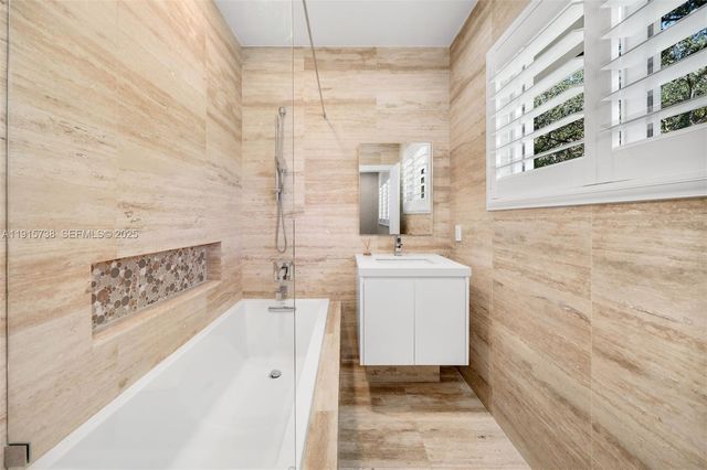 12050 Moss Ranch Rd, Pinecrest, FL 33156