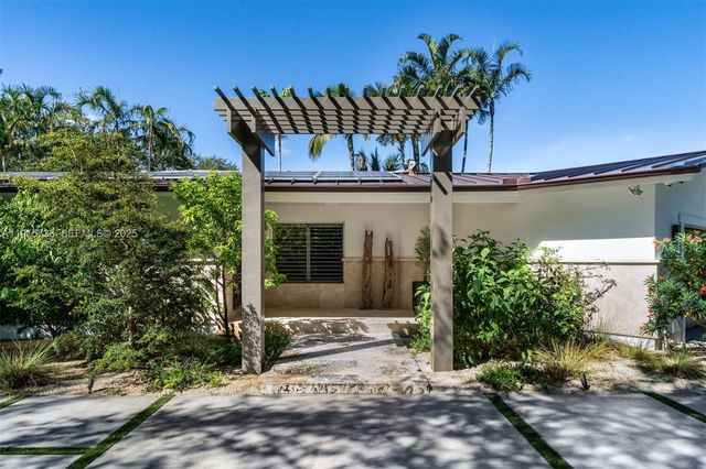 12050 Moss Ranch Rd, Pinecrest, FL 33156