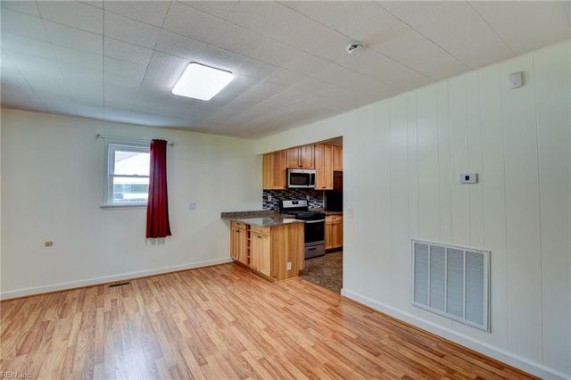 1124 Evelyn ST, Norfolk, VA 23518