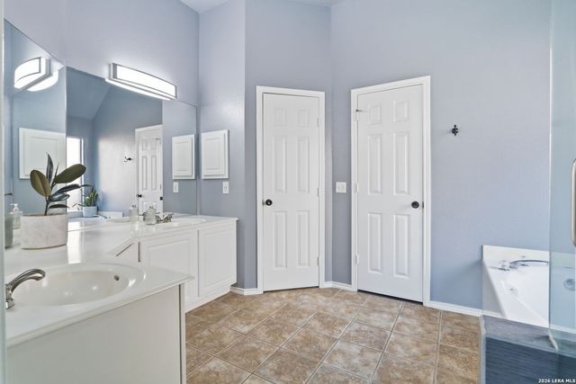 1347 Arrow Stone, San Antonio, TX 78258
