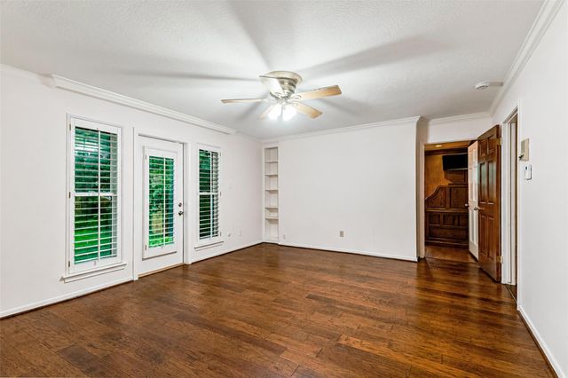 16003 Algrave Lane, Spring, TX 77379
