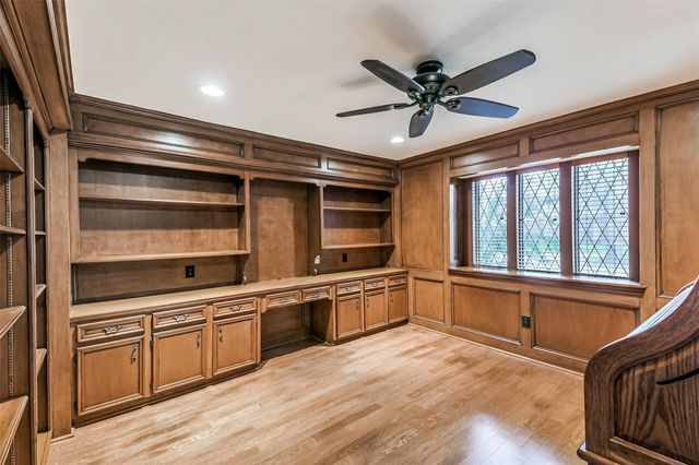 16003 Algrave Lane, Spring, TX 77379