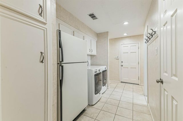 16003 Algrave Lane, Spring, TX 77379