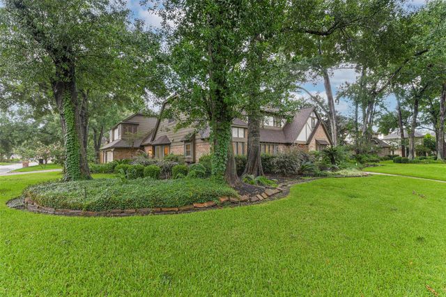 16003 Algrave Lane, Spring, TX 77379