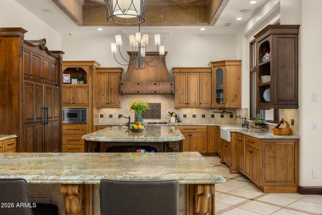 5401 E MOCKINGBIRD Lane, Paradise Valley, AZ 85253