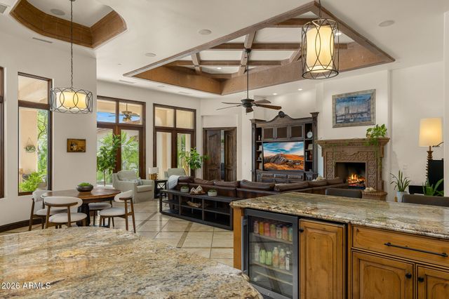 5401 E MOCKINGBIRD Lane, Paradise Valley, AZ 85253