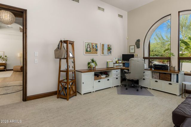 5401 E MOCKINGBIRD Lane, Paradise Valley, AZ 85253