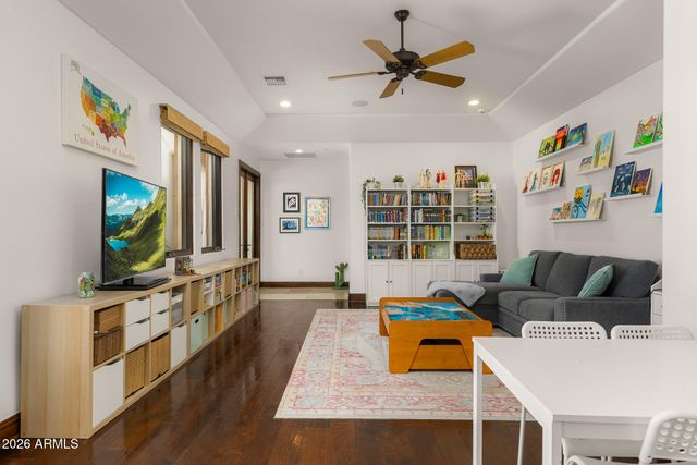 5401 E MOCKINGBIRD Lane, Paradise Valley, AZ 85253