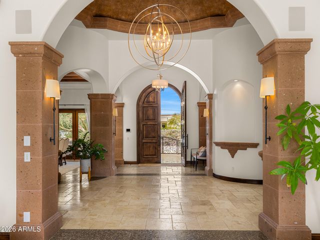 5401 E MOCKINGBIRD Lane, Paradise Valley, AZ 85253