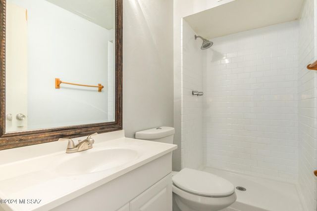 7901 E 2nd Street, Tucson, AZ 85710