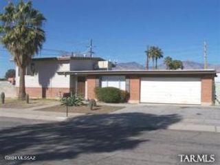 7901 E 2nd Street, Tucson, AZ 85710