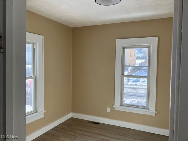 333 Heaslett Avenue, Weirton, WV 26062