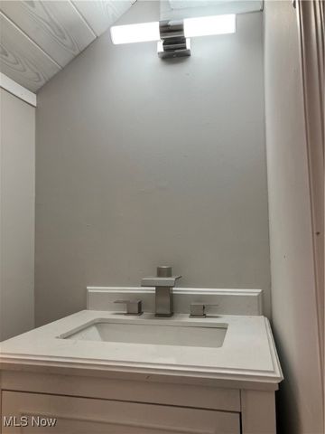 333 Heaslett Avenue, Weirton, WV 26062