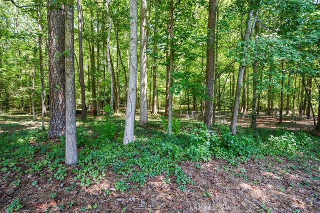 521 Sterling Drive, Powder Springs, GA 30127