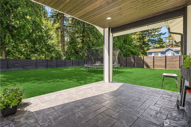 11718 64th Place NE, Lake Stevens, WA 98258