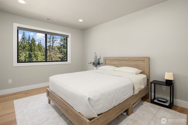 11718 64th Place NE, Lake Stevens, WA 98258