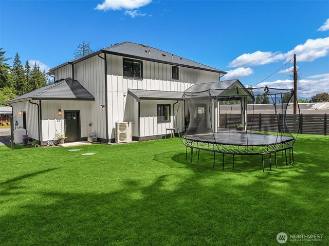 11718 64th Place NE, Lake Stevens, WA 98258