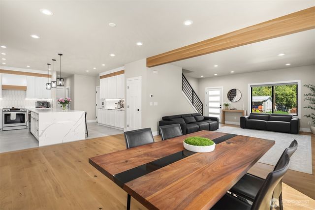11718 64th Place NE, Lake Stevens, WA 98258