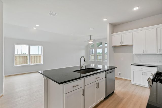 3810 Sunrise Lane, League City, TX 77573