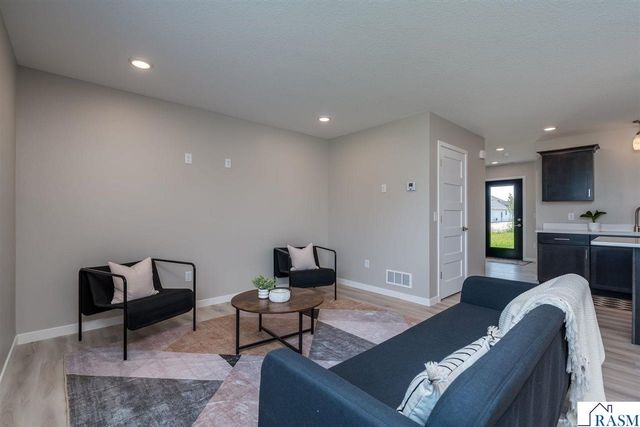 3106 Scotch Lane, Mankato, MN 56001