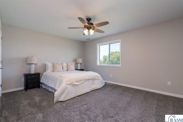 3106 Scotch Lane, Mankato, MN 56001