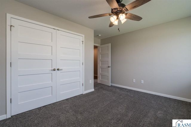 3106 Scotch Lane, Mankato, MN 56001