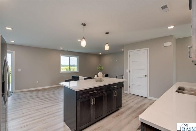 3106 Scotch Lane, Mankato, MN 56001