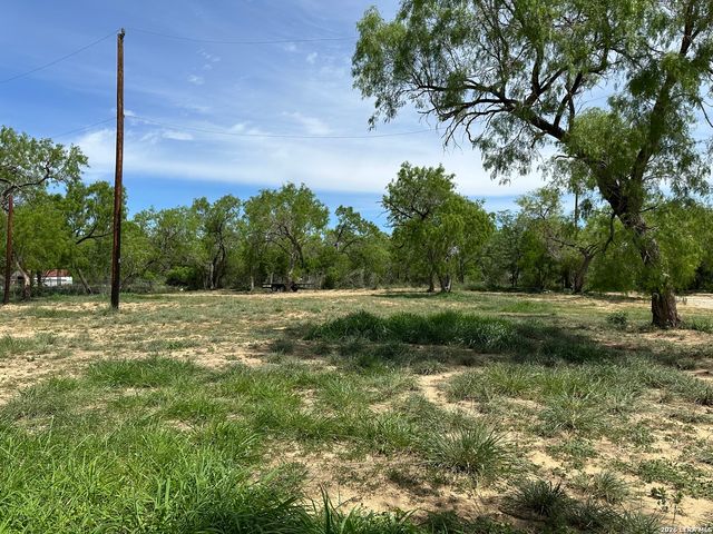 TBD E 2nd, Elmendorf, TX 78112