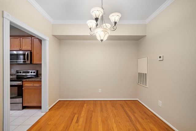 2255 Braeswood Park Drive 310, Houston, TX 77030