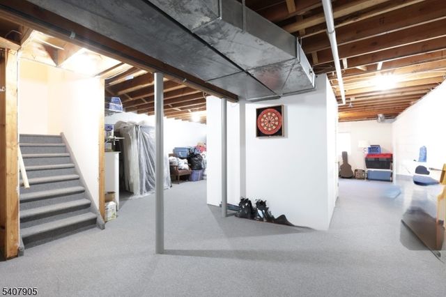 20 Fowler Dr, West Orange Twp., NJ 07052