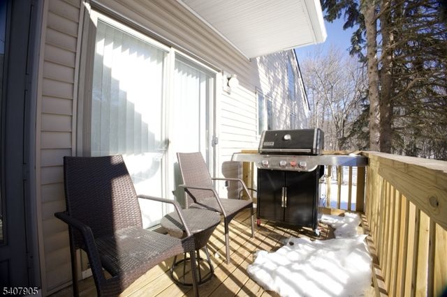 20 Fowler Dr, West Orange Twp., NJ 07052