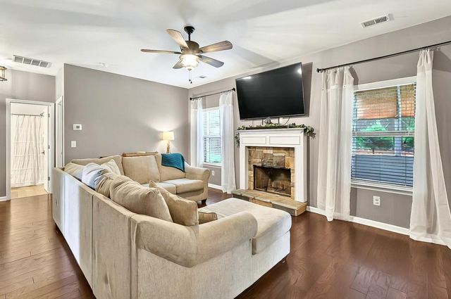 3975 Silverthorn Trace, Cumming, GA 30028