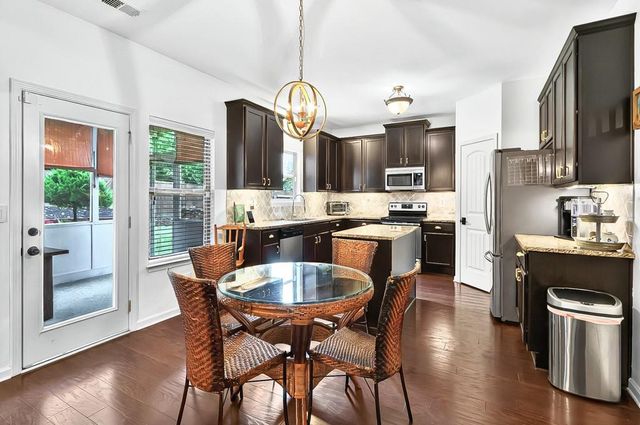 3975 Silverthorn Trace, Cumming, GA 30028