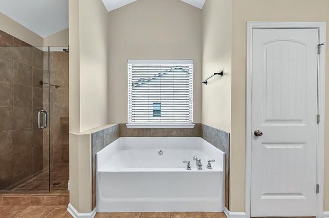 3975 Silverthorn Trace, Cumming, GA 30028