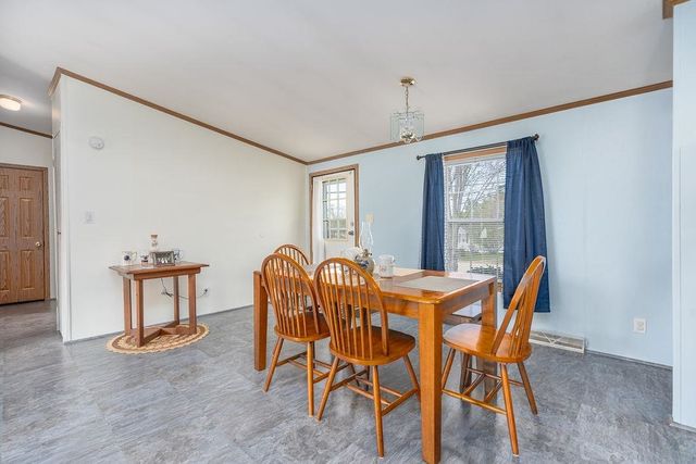 198 Spruce Drive, Farmington, NH 03835