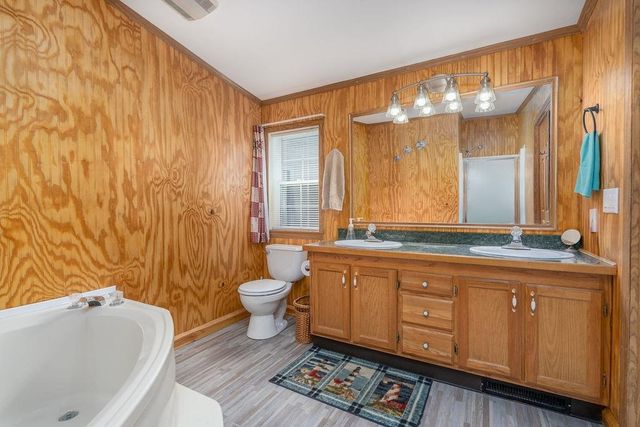 198 Spruce Drive, Farmington, NH 03835