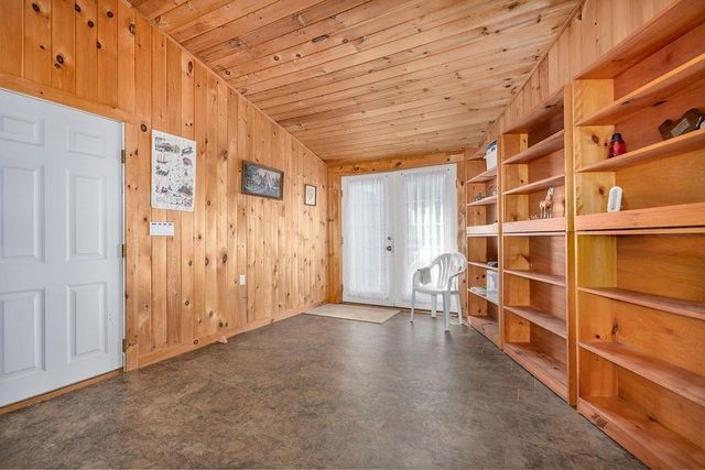 198 Spruce Drive, Farmington, NH 03835