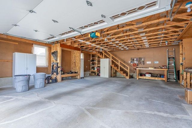 198 Spruce Drive, Farmington, NH 03835