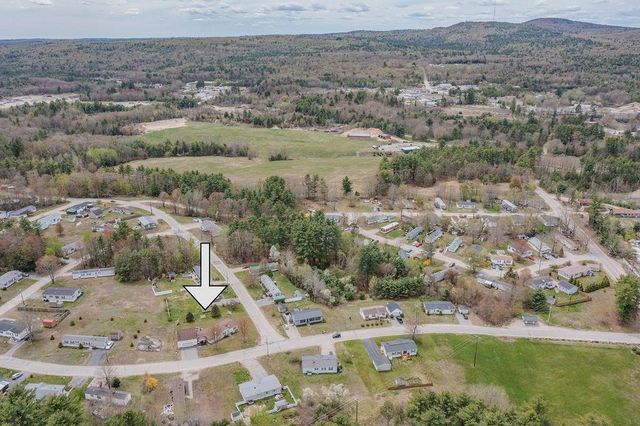 198 Spruce Drive, Farmington, NH 03835
